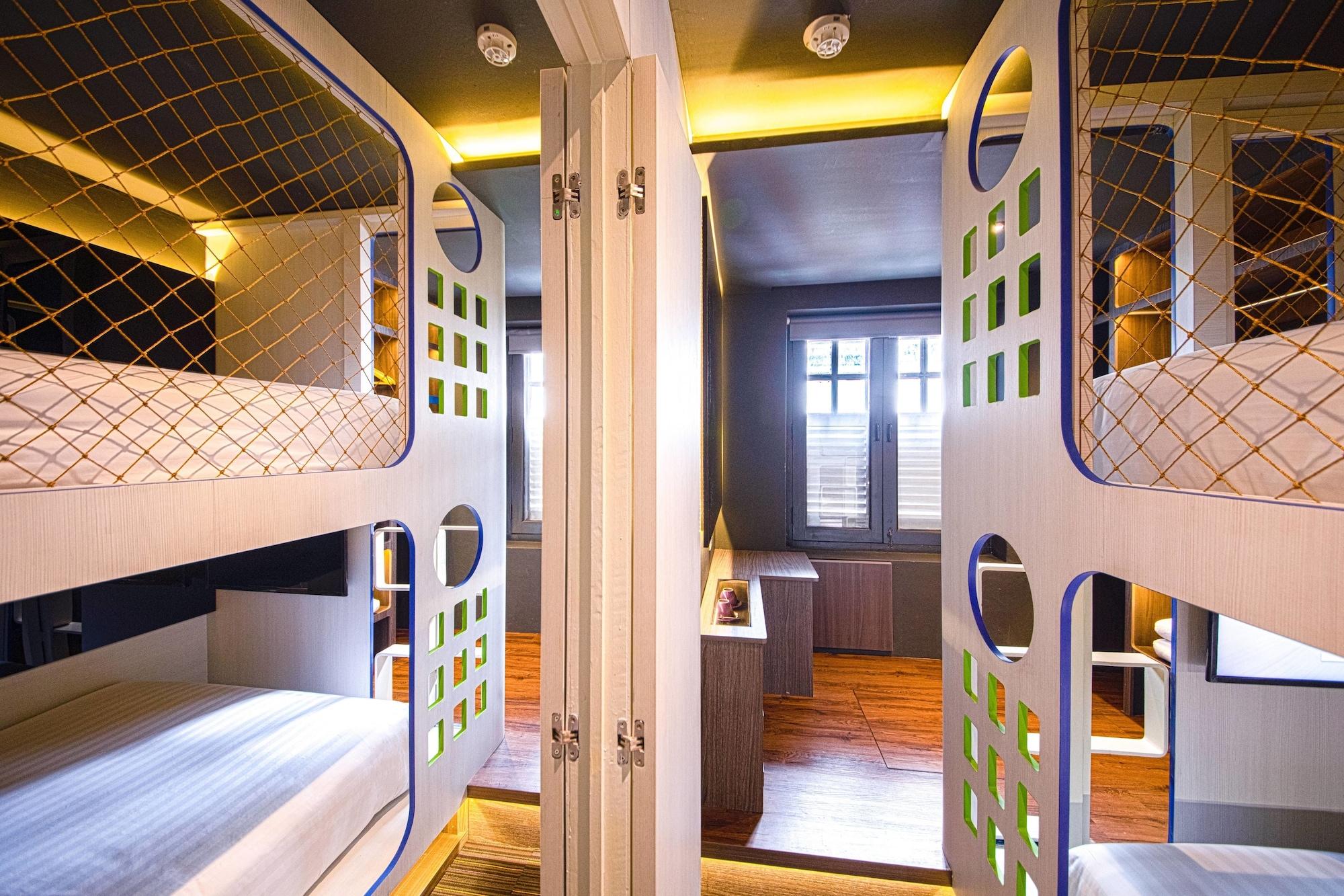 Cube Family Boutique Capsule Hotel At Chinatown Szingapúr Kültér fotó